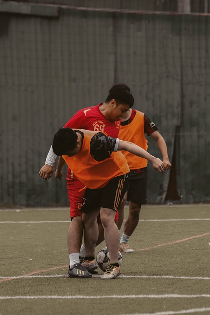 著称